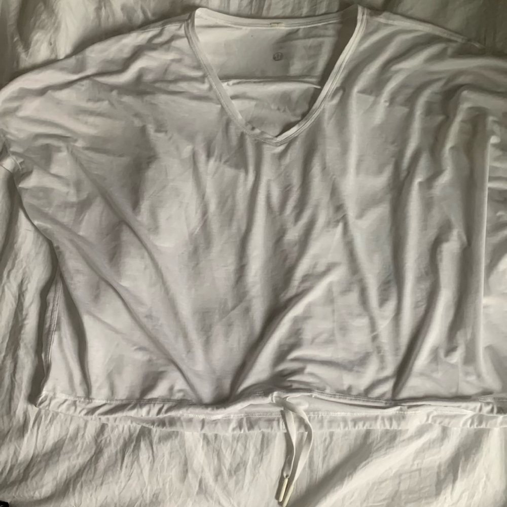 Lululemon see through cropped tee